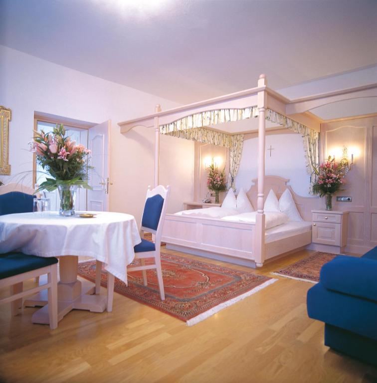 Gartenhotel Maria Theresia Hall in Tirol Szoba fotó