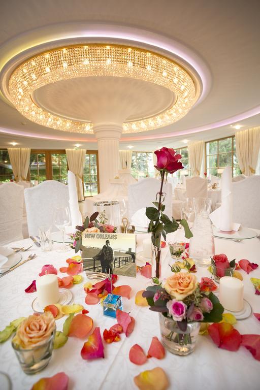 Gartenhotel Maria Theresia Hall in Tirol Kültér fotó